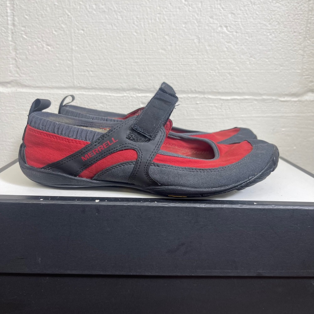 Merrell Barefoot Pure Glove Mary Jane Minimalist Chili Pepper Red‎ Women's 7 US